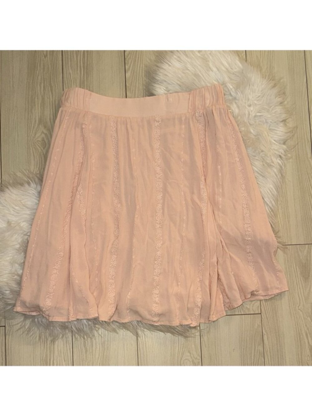 Torrid Flowy Skirt Embroidered Floral Lined Knee Length Womens Size 1 1X Pink - Picture 6 of 6